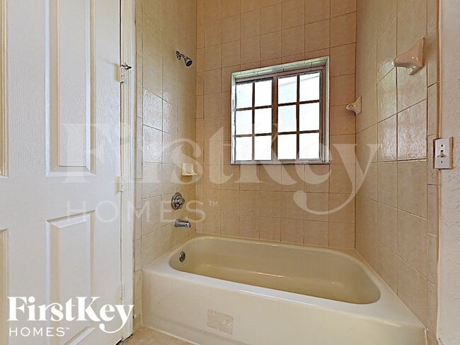 Building Photo - 21986 SW 131st Pl