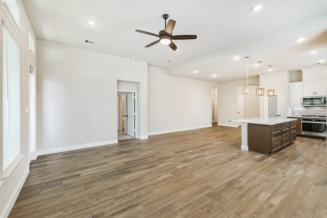 Building Photo - 16615 Tranquility Grove Dr