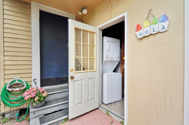 Building Photo - 131 Brooklyn Ave