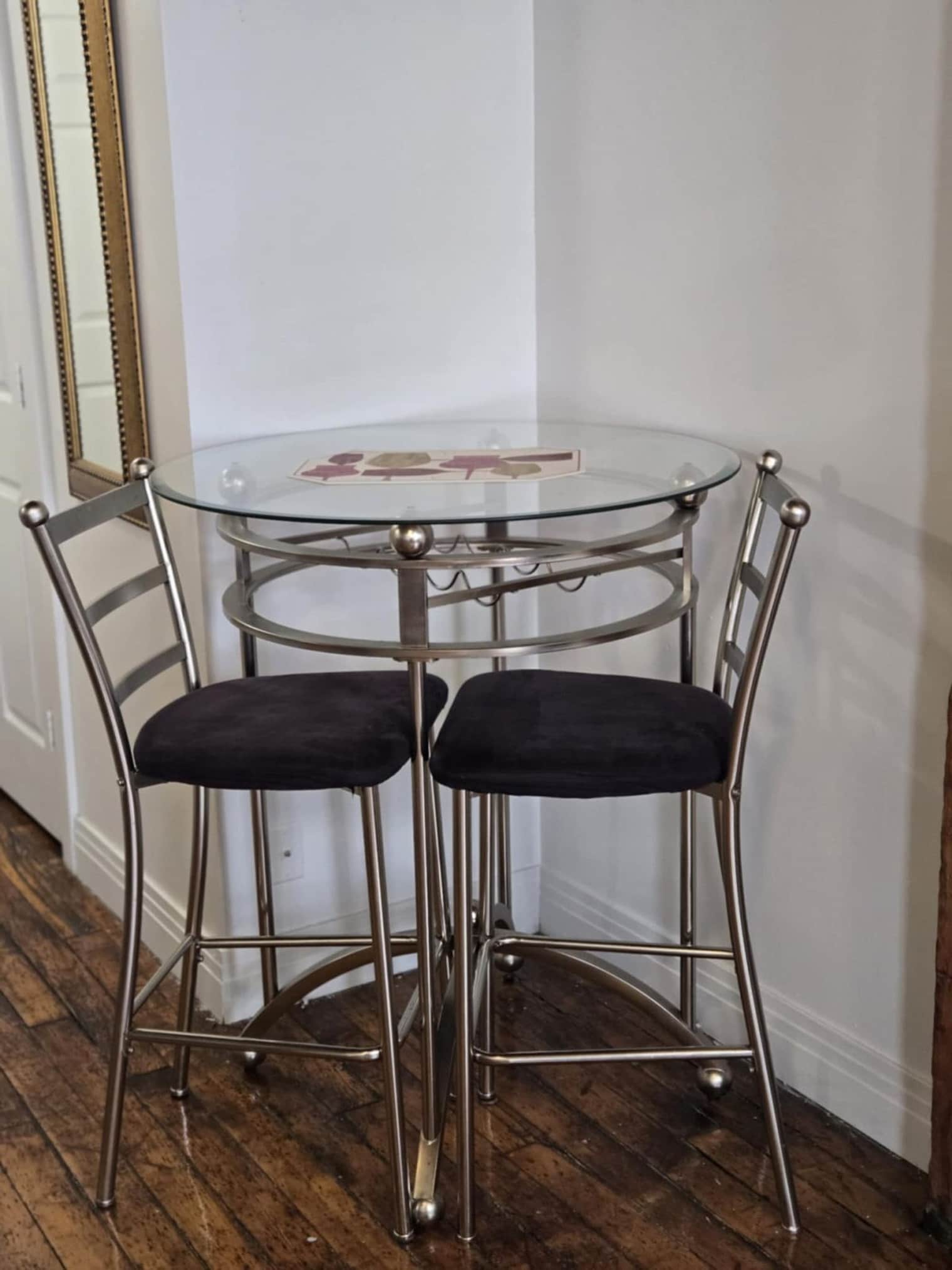 Building Photo - 227 Iron St