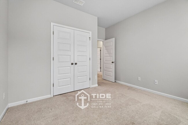 Building Photo - Private Retreat with Modern Upgrades