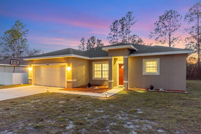 Building Photo - Nearly New 4BR Home Available Now in SW Ocala