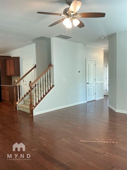 Building Photo - 9224 Ardrey Woods Dr