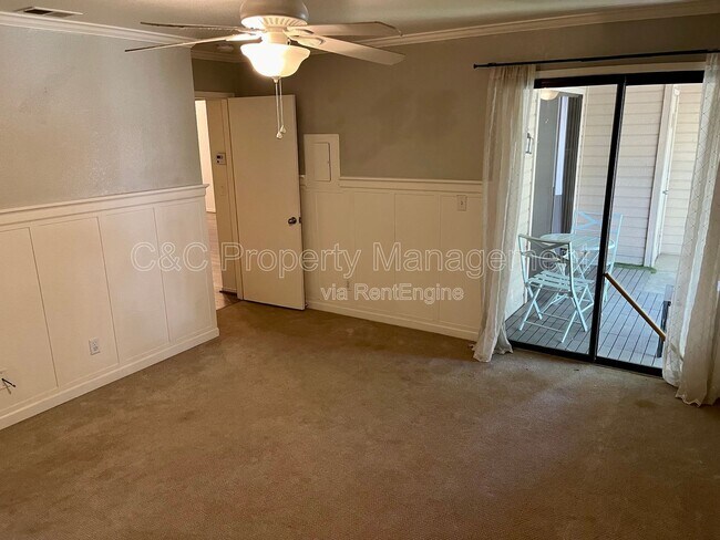 Building Photo - 2401 Eilers Ln