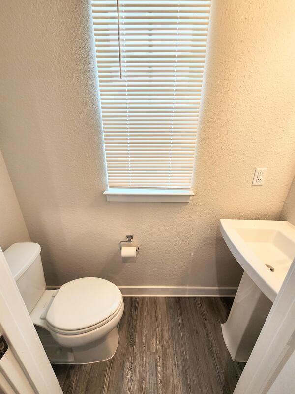 Building Photo - 257 Riley Wy