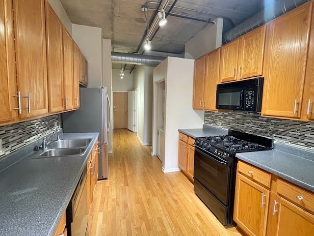 Building Photo - 1000 W Adams St