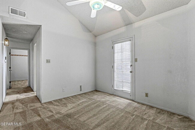 Building Photo - 7765 Dianjou Dr