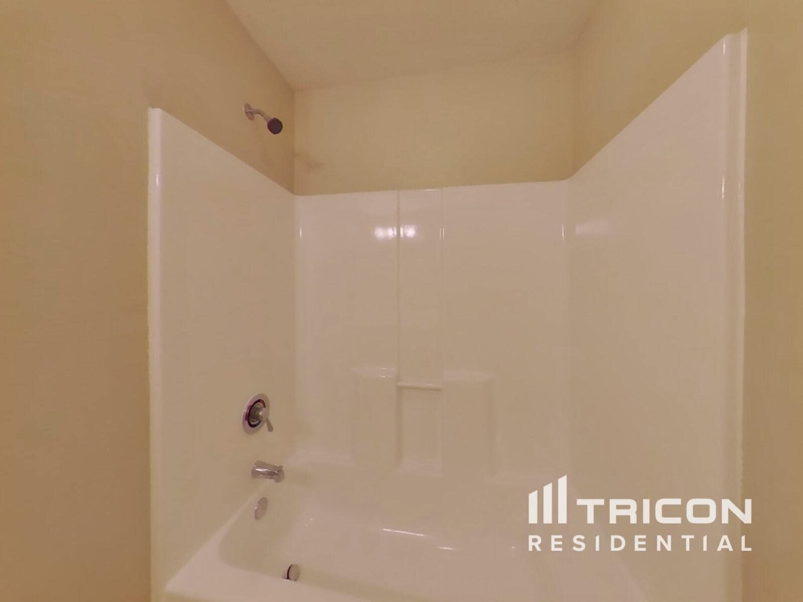 Building Photo - 16179 Summer Breeze Ct