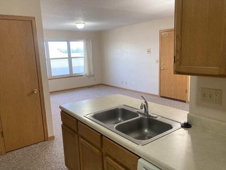 Building Photo - 1603 Breca Ridge Dr