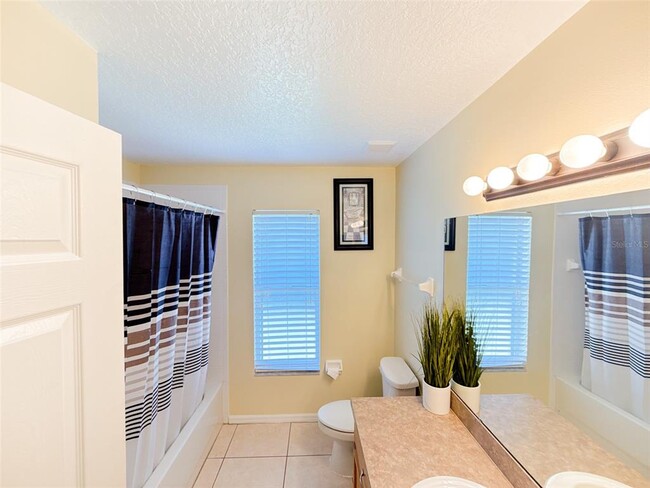 Building Photo - 407 Briarton Dr
