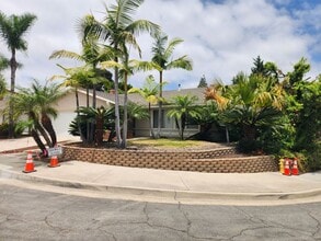 Building Photo - Beautiful Single Story in Mission Viejo