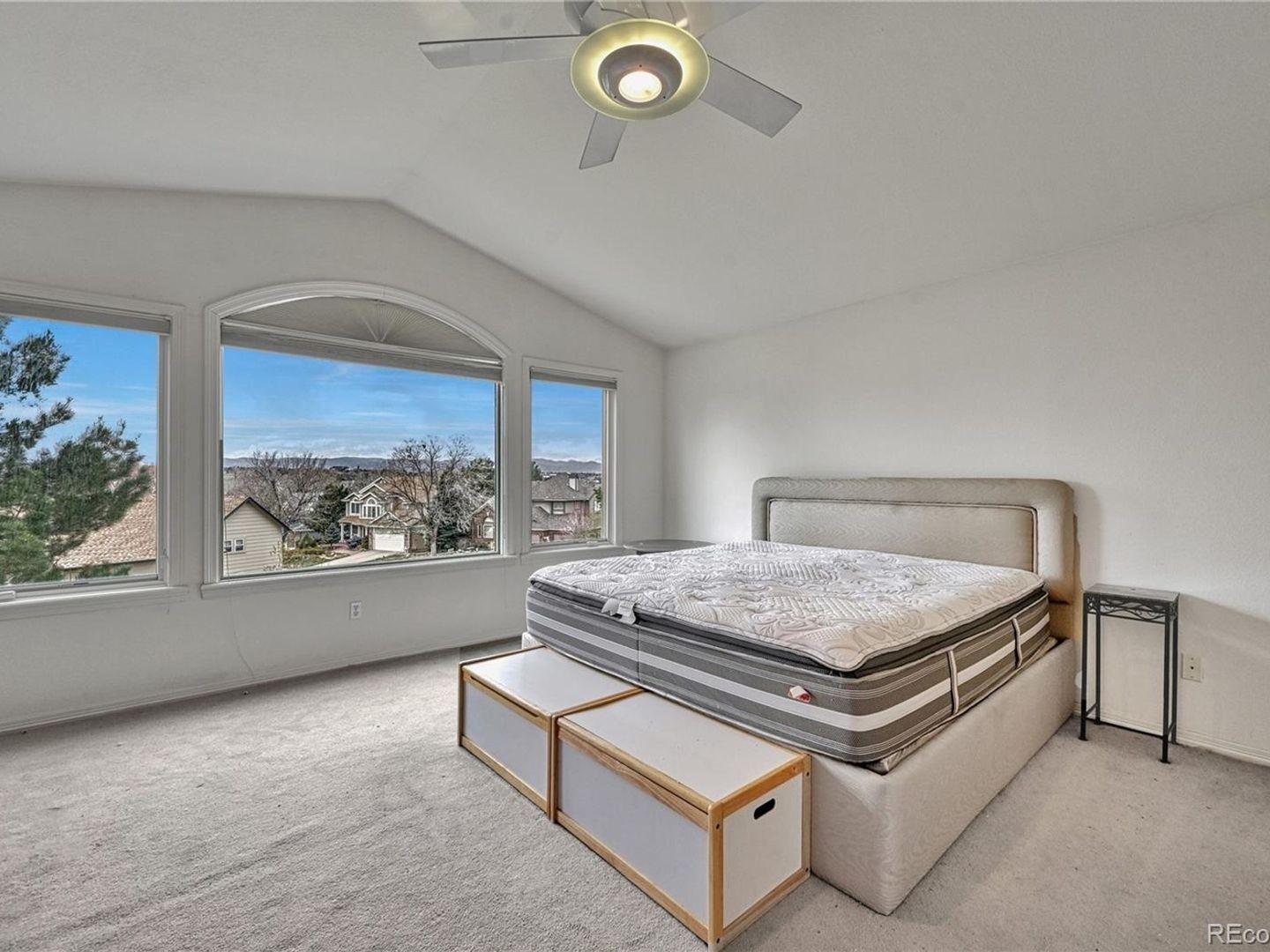 Building Photo - 9215 Ashburn Ct