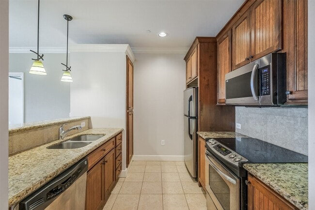 Building Photo - 2203 Dorrington St