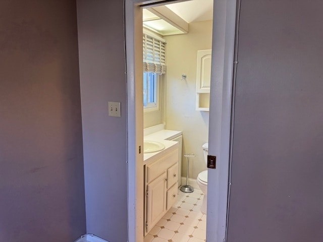 Building Photo - 1124 Holly Ct