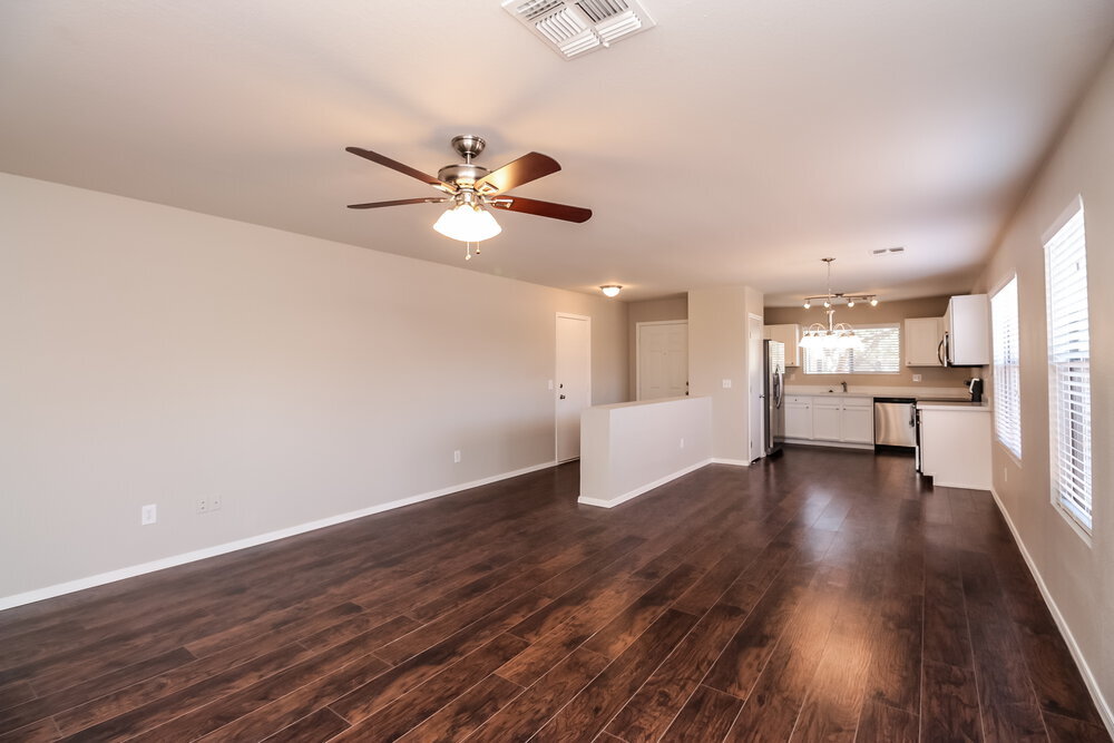 Building Photo - 1538 S Danielson Wy