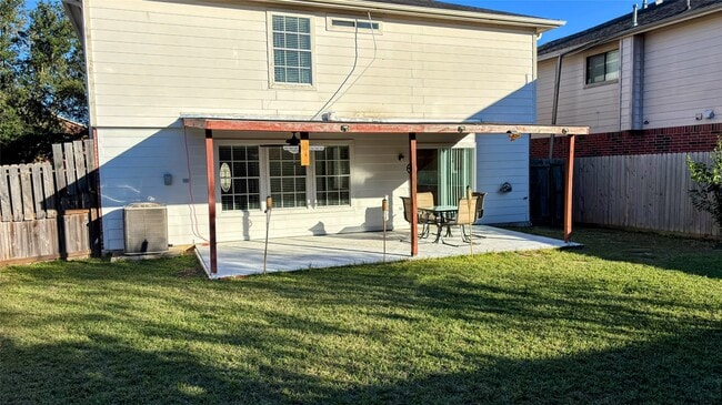 Building Photo - 5819 W Harrow Dr