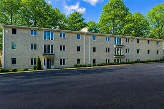 Building Photo - 166 Anderson Ave NW