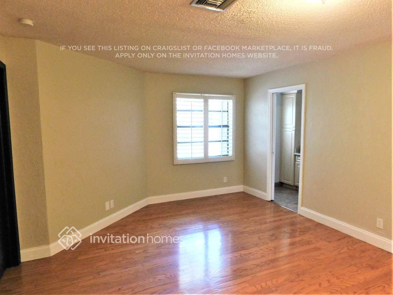 Building Photo - 9080 NW 13th St