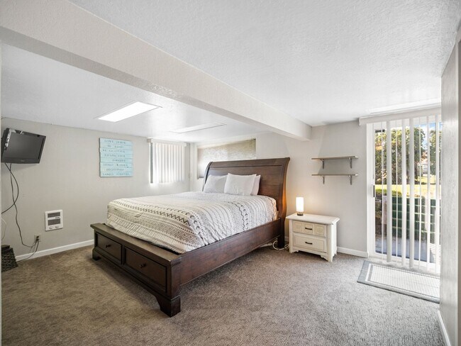 Building Photo - Spacious 2-Bedroom Home with Private Deck,...