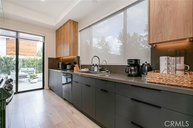 Building Photo - 617 Hazel St