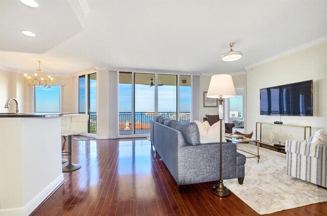 Building Photo - 5823 Bowen Daniel Dr