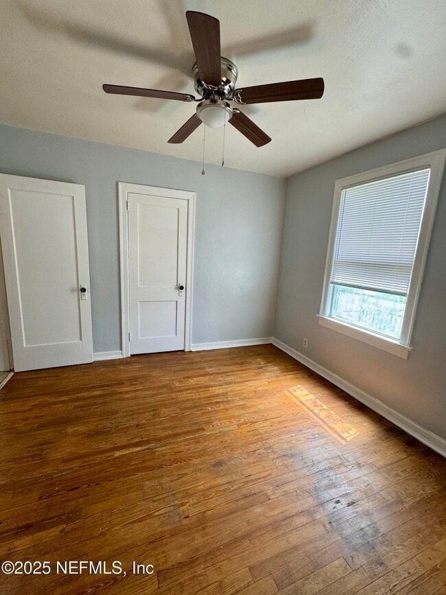 Building Photo - 3225 Liberty Cir