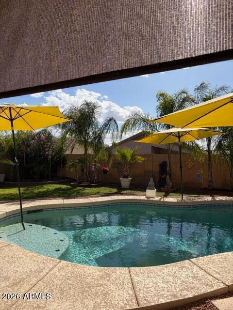 Building Photo - 1084 N Martingale Rd