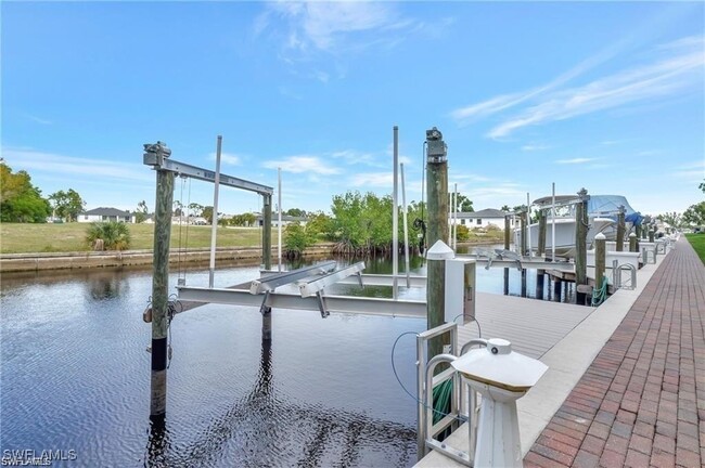 Building Photo - 1781 Four Mile Cove Pkwy