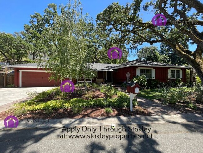 Building Photo - 149 Alegra Ln