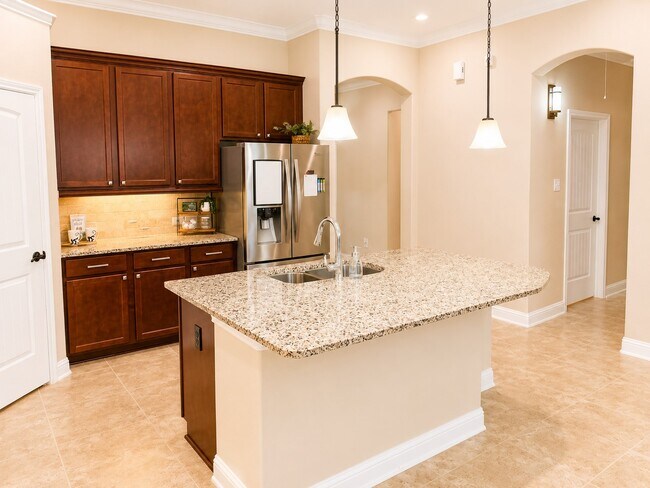 Building Photo - 24623 Ballad Dr