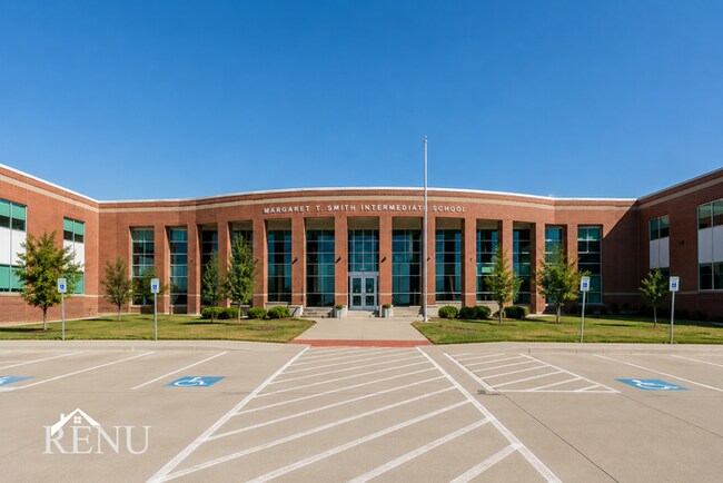 Building Photo - 6124 Harrah Ln