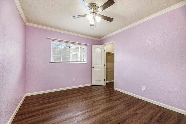 Building Photo - 2539 Cobblers Way