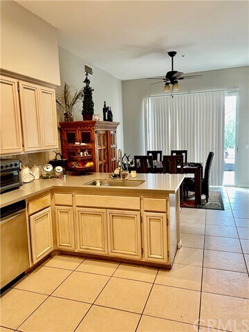 Building Photo - 1500 Upland Hills Dr S