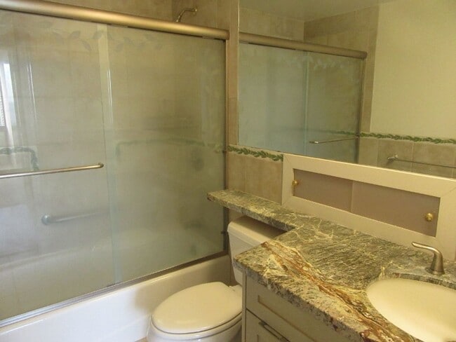 Building Photo - 2 Bed 2 Bath 1 Parking at Marco Polo Apartments, Amazing Views 28th Floor!!!