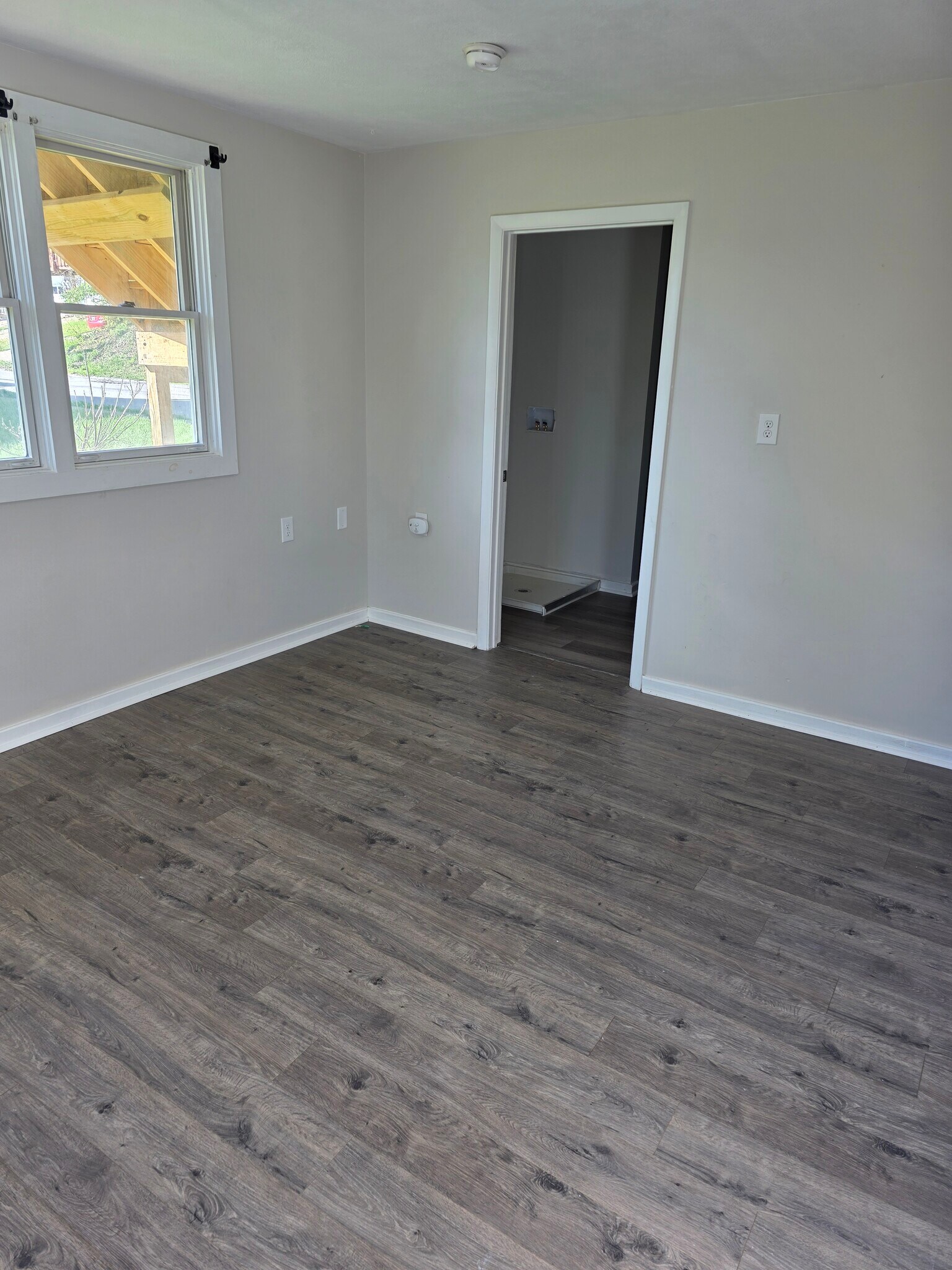 Building Photo - 5 Fountain St