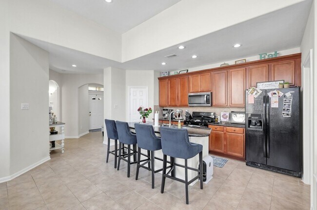 Building Photo - 29705 Meridian Hill Dr