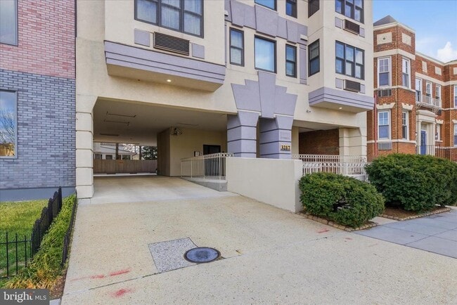 Building Photo - 3217 Wisconsin Ave NW