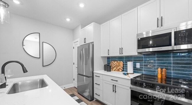 Building Photo - 120 Matheson Ave