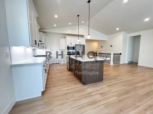 Building Photo - 4727 Taylors Vw Ln