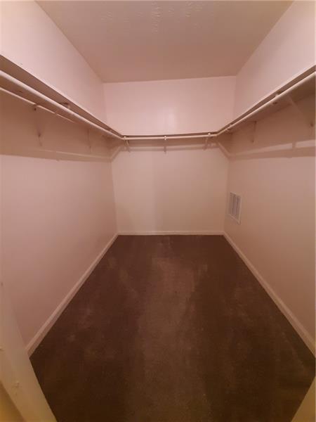 Building Photo - 4429 Coopers Creek Dr SE