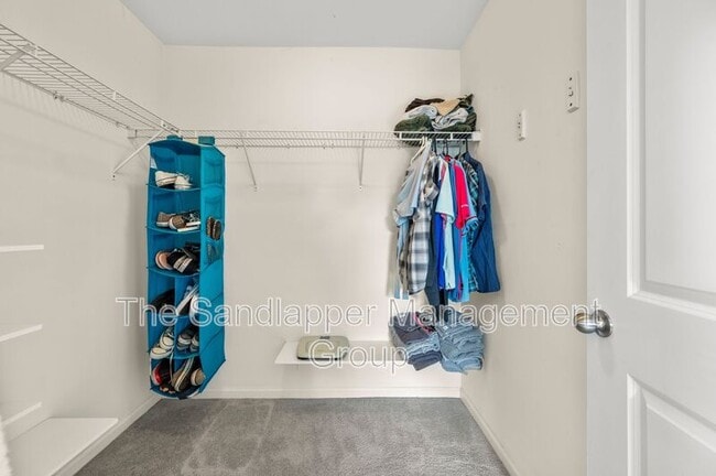 Building Photo - 7430 Northgate Dr