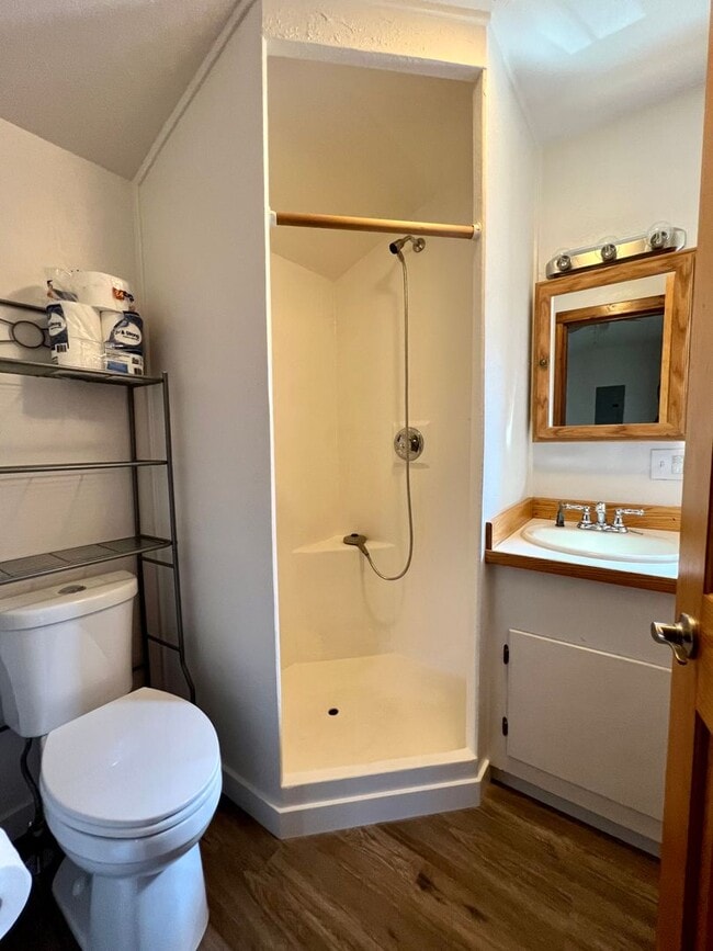 Building Photo - LONG TERM RENTAL