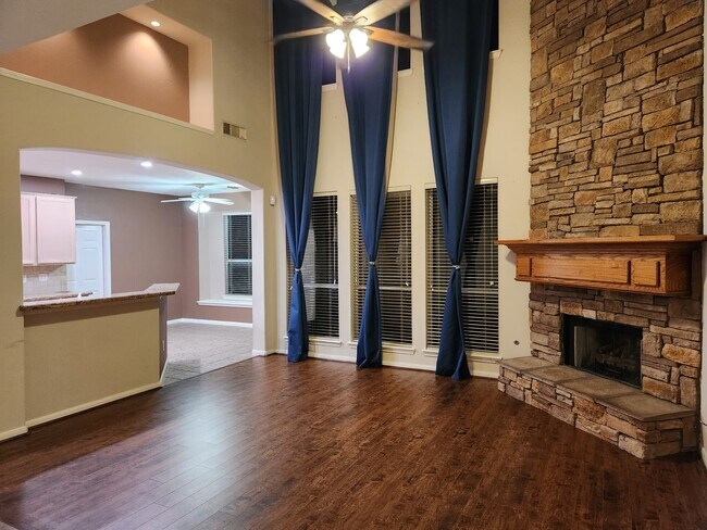 Building Photo - 18138 Delta Estates Ct