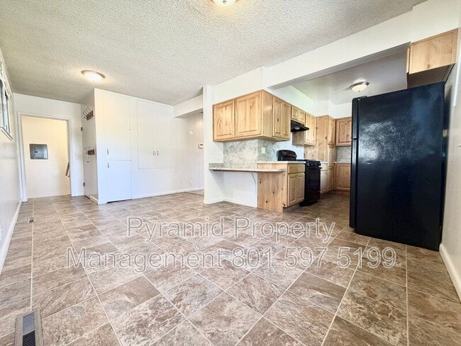 Building Photo - 4405 S 2700 E