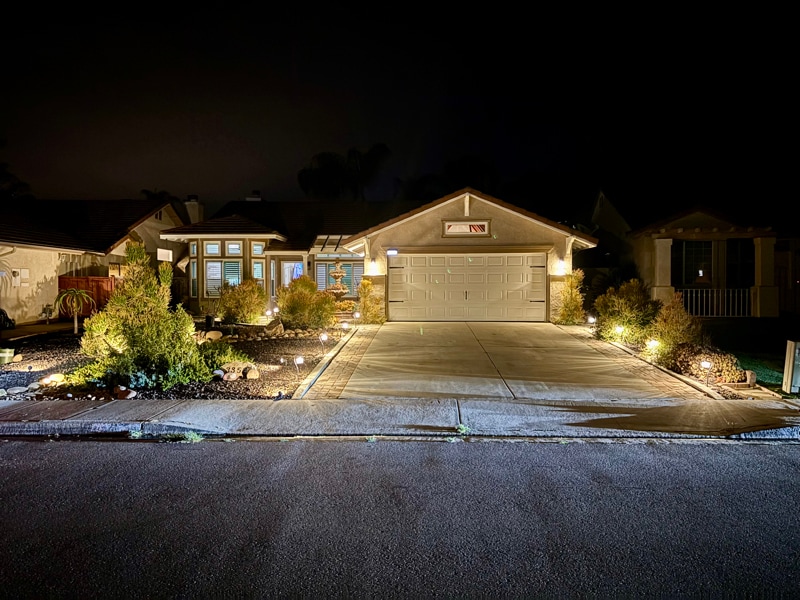 Building Photo - 3358 Lake Cir Dr