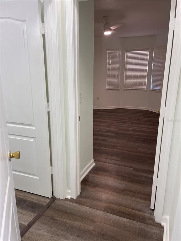 Building Photo - 10459 Villa View Cir