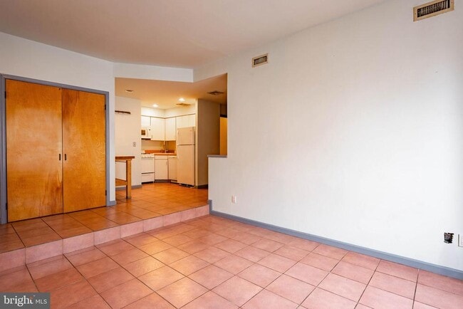 Building Photo - 763 S 8th St