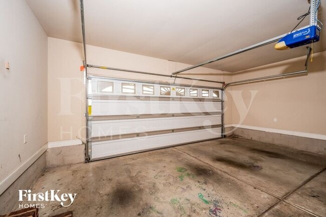 Building Photo - 281 Crisfield Cir