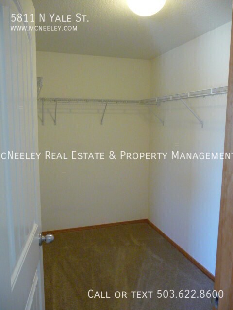 Building Photo - 5811 N Yale St