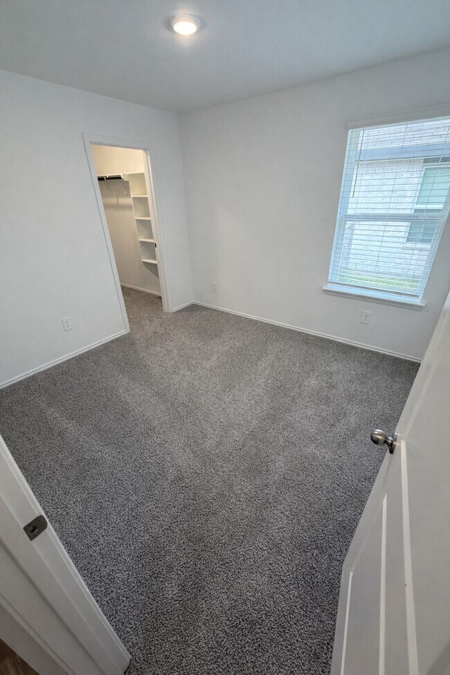 Building Photo - 6059 Canyon Dawn Dr